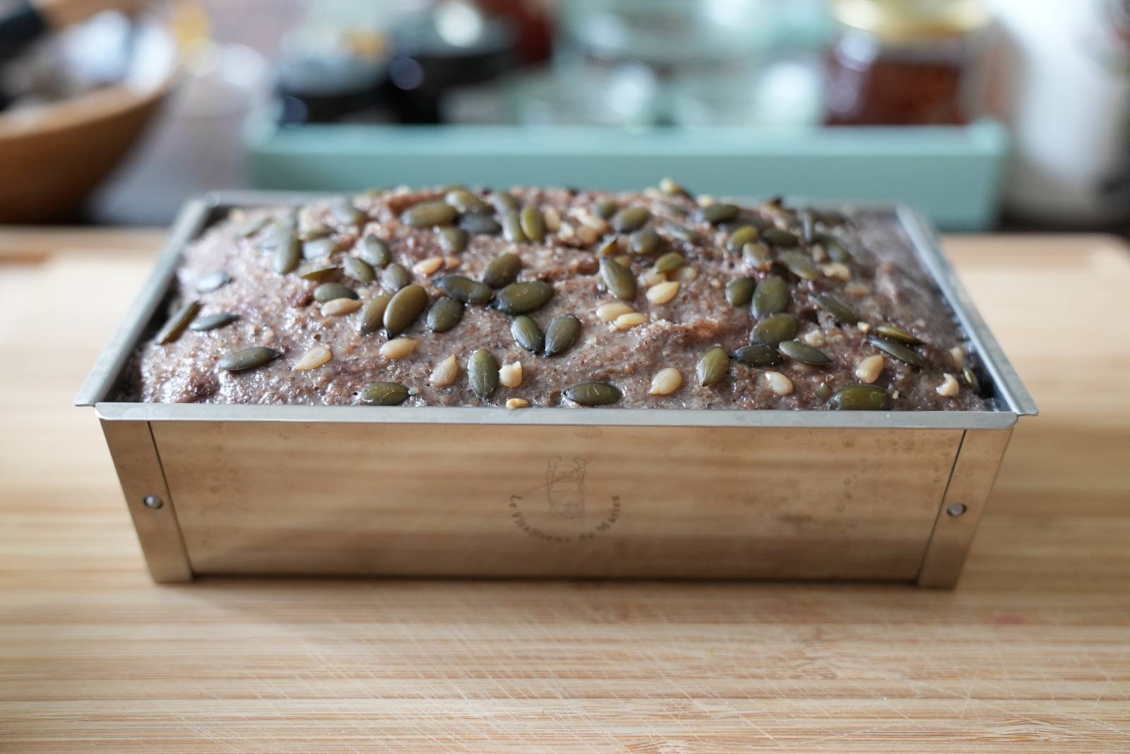 Réalise un pain santé sans gluten en cinq minutes à la maison avec 3 ingrédients naturels !