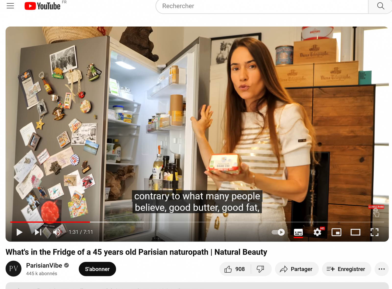 Interview de Déborah Passuti par la chaîne Youtube Parisian Vibe à Paris 8ème arrondissement