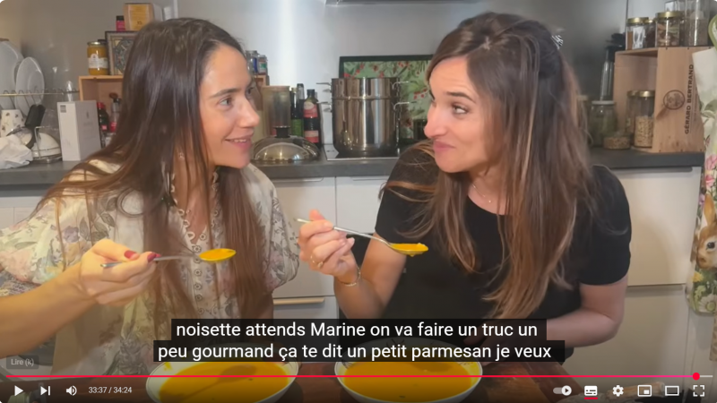 Une journée dans l'assiette de la naturopathe Déborah Passuti avec le Vitaliseur de Marion par la chaîne Youtube Parisian Vibe à Paris
