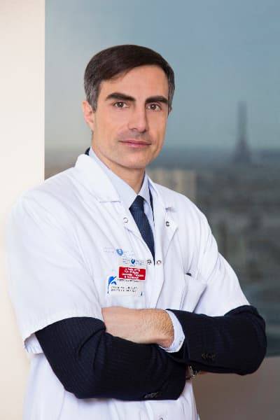 Professeur Patrick BOYER Chirurgien orthopédiste et traumatologue Hôpital Bichat 46 Rue Henri Huchard, 75018 Paris